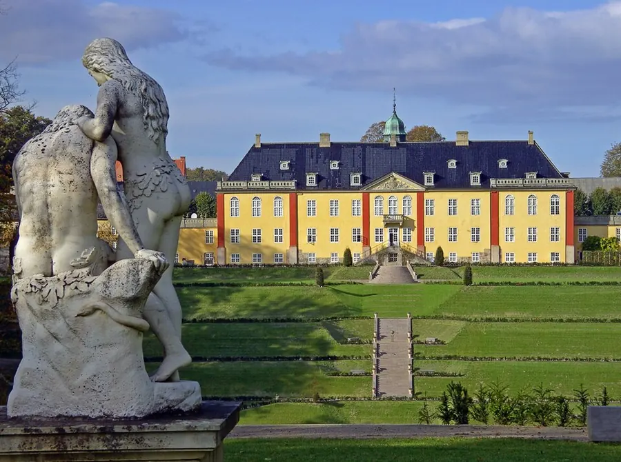 Ledreborg Slot